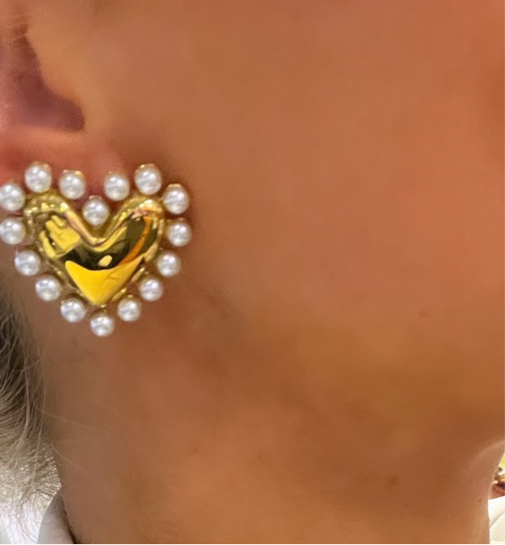 Pearl heart earrings