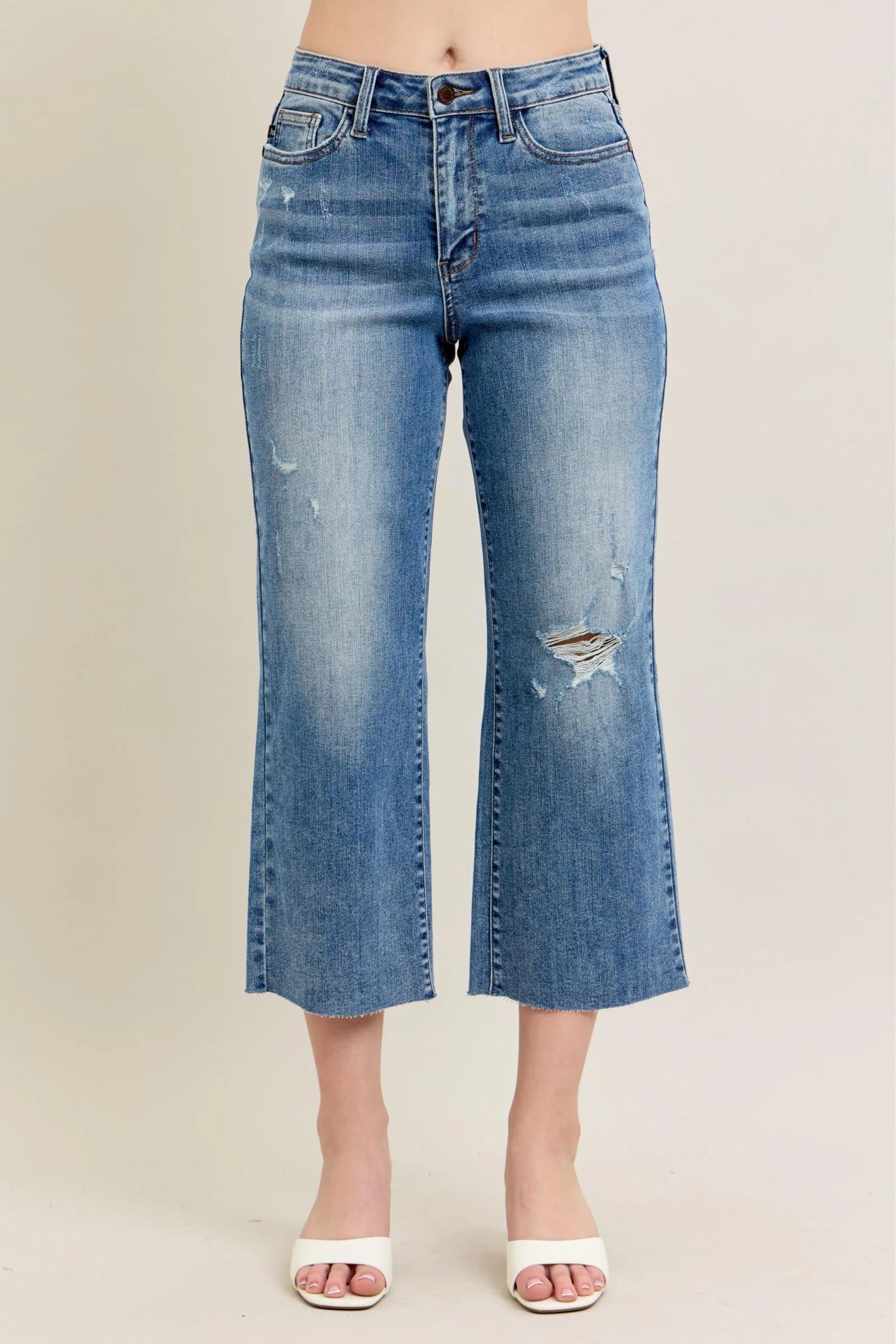 Judy Blue HW destroy & raw cut hem crop wide