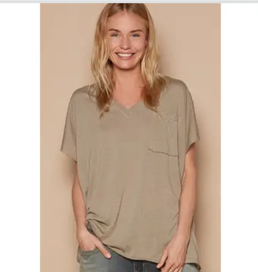 Oversized Pocket Tee